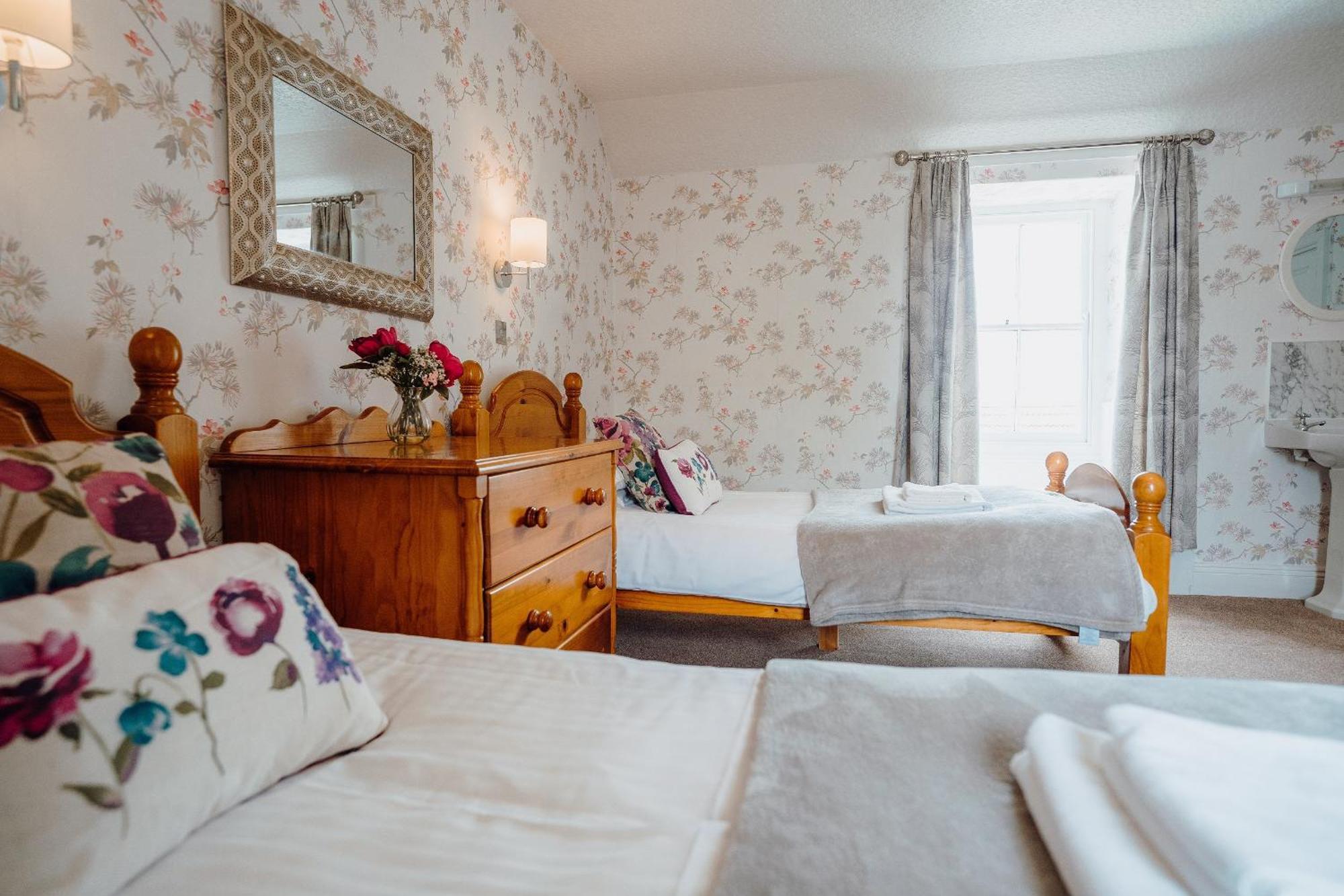 Отель Celtic Haven Lydstep Экстерьер фото